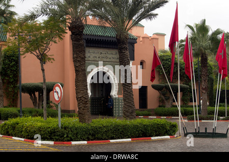 MARRAKECH, MAROC - 22 JANVIER 2014 : entrée à l'hôtel Mamounia Banque D'Images