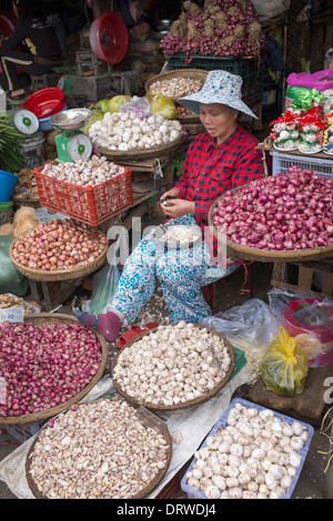 Marché de Dong Ba Hue Vietnam Banque D'Images