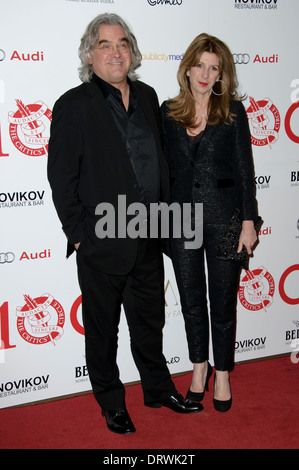 Paul Greengrass et Joanna Kaye arrive pour le London Critics Circle Awards, à Londres. Banque D'Images