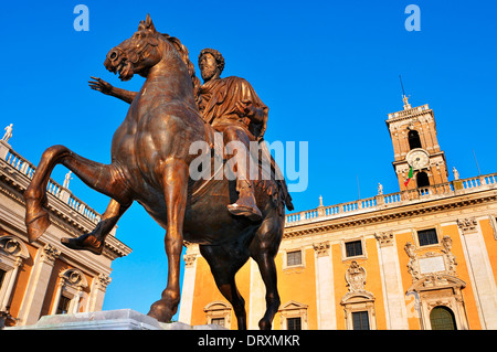 Détail de la Piazza del Campidoglio, dans la colline du Capitole, à Rome, Italie Banque D'Images