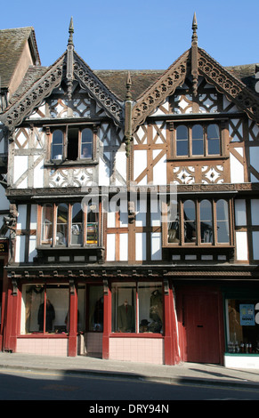 Rue large cadre en bois et construction jettied Ludlow Shropshire England UK Banque D'Images