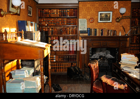 Intérieur de l'Office de l'avocat - Beamish Open Air Museum, County Durham, Angleterre Banque D'Images