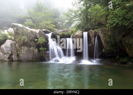 Black Dragon pool dans lushan scenic Banque D'Images