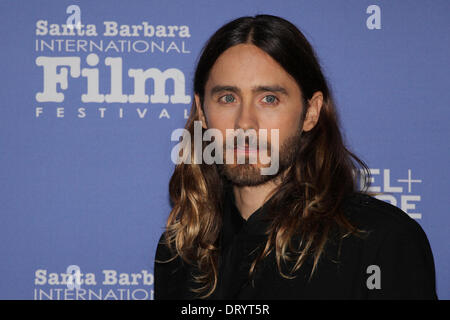 Santa Barbara, CA USA - 4 Février, 2014 Jared Leto (Dallas Buyers Club) marche sur le tapis rouge à la Santa Barbara International Film Festival. Le festival se déroulera du jeudi 30 janvier au dimanche 9 février 2014. Credit : Lisa Werner/Alamy Live News Banque D'Images