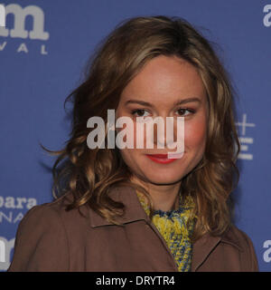 Brie Larson (court terme 12, Don Jon, United States of Tara), marche le tapis rouge à la Santa Barbara International Film Festival. Banque D'Images