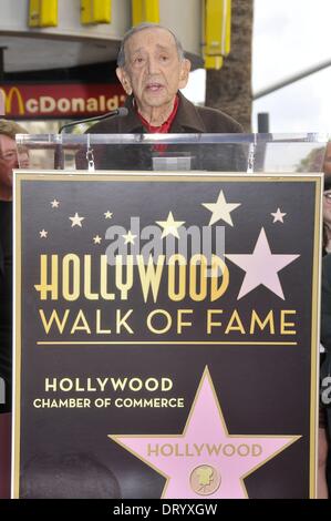 Los Angeles, CA, USA. 4e Mar, 2014. Jack H. Harris à la cérémonie d'intronisation pour l'étoile sur le Hollywood Walk of Fame pour Jack Harris, Hollywood Boulevard, Los Angeles, CA, le 4 février 2014. Crédit : Michael Germana/Everett Collection/Alamy Live News Banque D'Images