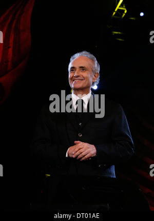 Le ténor José Carreras à la BBC Proms dans le parc Hyde Park Londres Banque D'Images