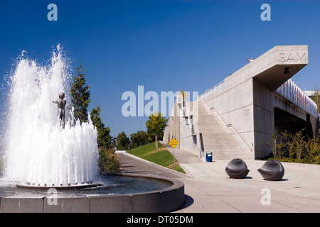 Père et Fils sculpture par Louise Bourgeeois dans la fontaine à l'entrée de l'Olympic Sculpture Park, Seattle, USA Banque D'Images