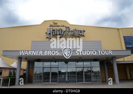 L'entrée de la Warner Brothers harry potter studio tour à Watford Londres Banque D'Images