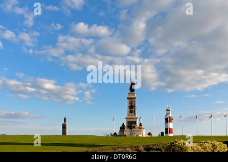 Armada National Memorial sur Plymouth Hoe, commémorant la défaite de l'Armada espagnole en 1588, Devon, Grande Bretagne. Banque D'Images