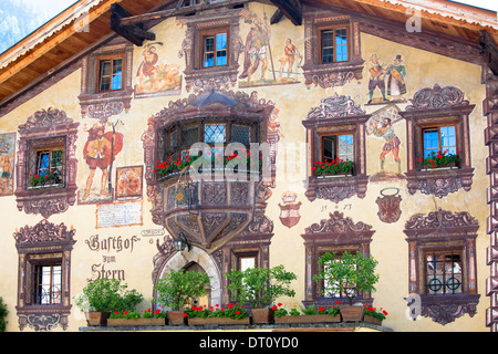 Gasthof Stern hôtel du xvie siècle, construit en 1573, Kirchweg dans la vieille partie de la ville de Oetz, au Tyrol, Autriche Banque D'Images