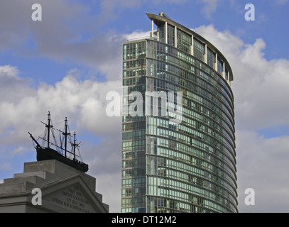 Hôtel Marriott West India Docks, à Canary Wharf, Londres. England UK Banque D'Images