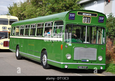 United Counties, Bristol RE vintage bus unique lors d'un rassemblement à Leicester, Angleterre, RU Banque D'Images