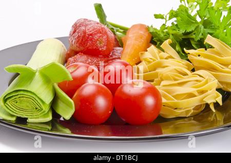 Ingrédients de la soupe aux tomates Banque D'Images