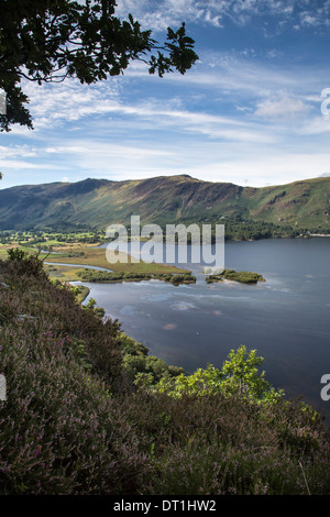 Vue surprise sur Derwentwater, Lake District National Park Banque D'Images