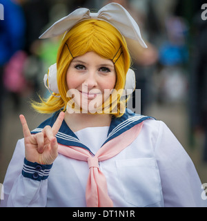 Adolescent habillé en costume et de célébrer le 17 juin, jour de l'indépendance de l'Islande, Reykjavik Banque D'Images