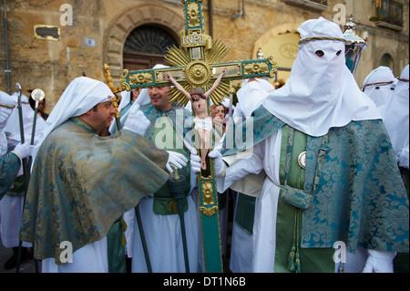 Procession le Vendredi saint, Enna, Sicile, Italie, Europe Banque D'Images