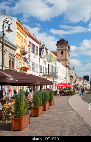 Les cafés en plein air à Hlavne Nam (place principale), Kosice, Kosice, Slovaquie, Région Europe Banque D'Images