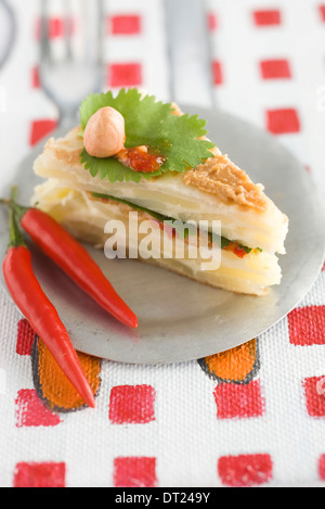 Tortilla au chili doux et le beurre d'arachide Banque D'Images