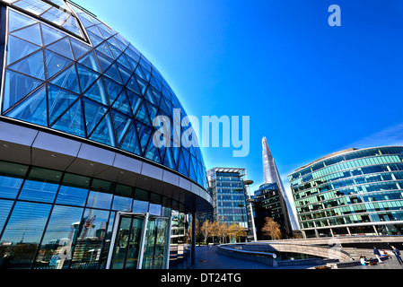 Autour de l'Hôtel de ville de Londres et Scoop Scoop est un amphithéâtre en plein air situé sur le côté sud de la Tamise Banque D'Images