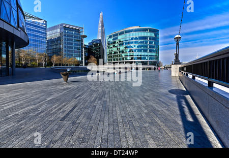 Autour de l'Hôtel de ville de Londres et Scoop Scoop est un amphithéâtre en plein air situé sur le côté sud de la Tamise Banque D'Images