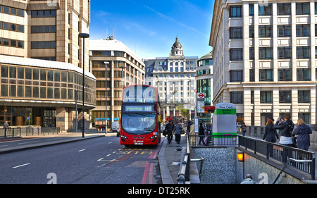 La Tamise traverse le sud de l'Angleterre Banque D'Images