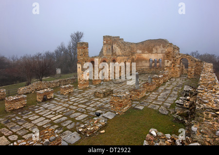 La Basilique Agios Achilleios (10e siècle), Agios Achilleios islet, Mikri ('Small') lac Prespa, Florina, Macédoine, Grèce. Banque D'Images