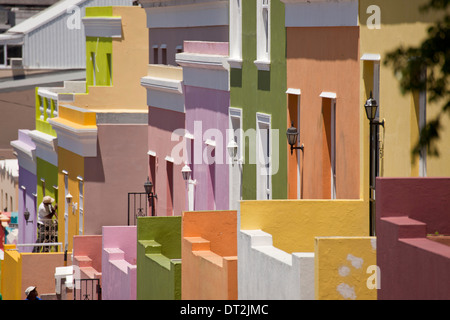 Maisons colorées typiques dans le quartier Cape Malay Bo-Kaap, Cape Town, Western Cape, Afrique du Sud Banque D'Images