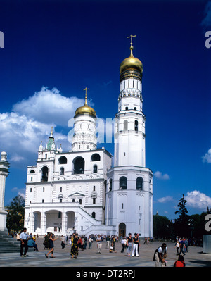 L'Europe, Russie, Moscou, le Kremlin, l'église de Notre Sauveur, la plus grande église orthodoxe russe dans le monde. Banque D'Images