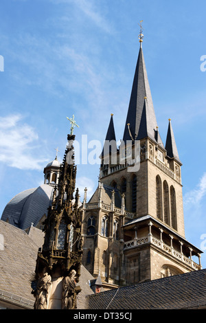 La Cathédrale aussi connu sous le nom de cathédrale impériale ou Royale Église de Sainte Marie à Aix-la-Chapelle, Allemagne. Banque D'Images