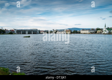 Le lac Tjörnin, Reykjavik, Islande Banque D'Images