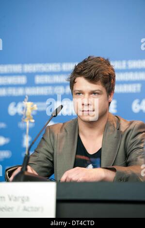 Berlin, Allemagne. Feb 8, 2014. dÌÄåÁm Varga assiste à un photocall pour le film Ì¢ ? ?la terre des tempêtes' lors de la 64e Berlinale Festival International du Film de Berlin, le 8 février 2014. © Goncalo Silva/NurPhoto ZUMAPRESS.com/Alamy/Live News Banque D'Images