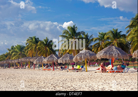 Plage à Playa Ancon, près de Trinidad, Cuba Banque D'Images