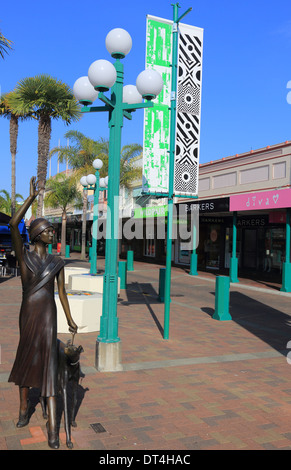 Napier Art Déco, une vague dans le temps, Stella et Raven, sculpture en bronze, Napier, Hawkes Bay, île du Nord Nouvelle-zélande Banque D'Images