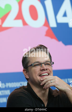 Berlin, Allemagne. Feb 8, 2014. L'acteur Matt Damon assiste à une conférence de presse pour la promotion du film "Les monuments Men' lors de la 64e Berlinale Festival International du Film de Berlin, Allemagne, le 8 février, 2014. Credit : Zhang Fan/Xinhua/Alamy Live News Banque D'Images