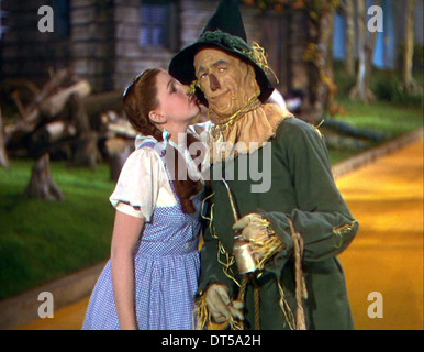 JUDY GARLAND, Ray Bolger, Le Magicien d'OZ, 1939 Banque D'Images