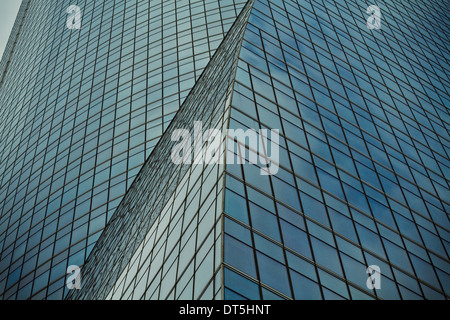 Crystal Tower, gratte-ciel de Madrid, placé dans la zone financière ,quatre gratte-ciel modernes (Retiro), Espagne Banque D'Images