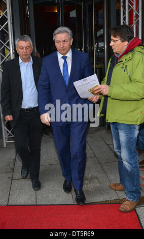 Klaus Wowereit Regierenden Buergermeister Bürgermeister von Berlin bei der Feier des Landessportbundes Berlin zum 80. Geburtstag Manfred Freiherr von Richthofen dans der Spielbank Berlin am Sonntag 09 Februar 2014 à Berlin. Banque D'Images