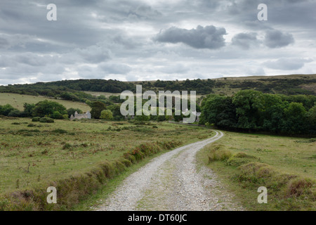 Tyneham village abandonné sur les plages de Lulworth. Tout au loin Worbarrow. Dorset, Angleterre, Royaume-Uni. Banque D'Images