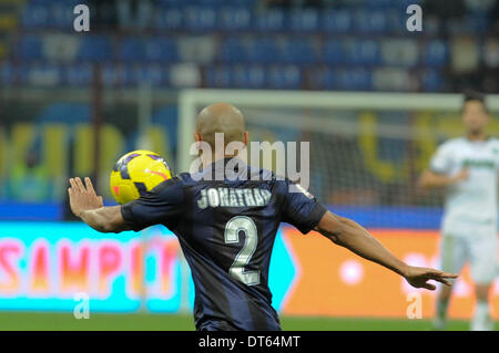 MIlan, Italie. 09Th Feb 2014. Jonathan de l'Internazionale FC en action au cours de la Serie A italienne de football match Ligue entre Inter Milan et Sassuolo à San Siro à Milan : Action Crédit Plus Sport/Alamy Live News Banque D'Images