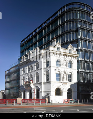 60 London, Londres, Royaume-Uni. Architecte : Kohn Pedersen Fox Associates (KPF), 2014. Vue extérieure avec Global viadu Holborn Banque D'Images