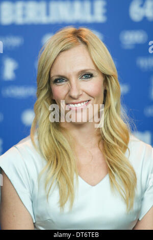 Berlin, Allemagne. 10 fév, 2013. Toni Collette assiste à une conférence de presse pour la promotion du film "Un long chemin vers le bas à la 64e Berlinale Festival International du Film de Berlin, Allemagne, le 10 février, 2013. Credit : Zhang Fan/Xinhua/Alamy Live News Banque D'Images