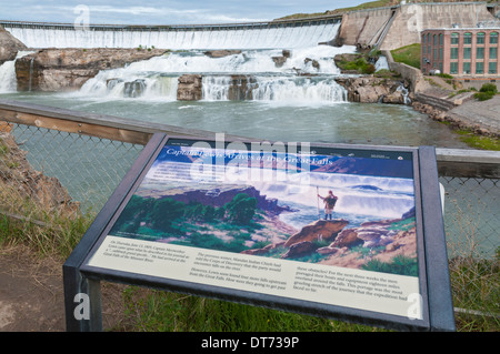 Great Falls, Montana, Ryan barrage, barrage hydroélectrique sur la rivière Missouri, achevé en 1915, Lewis & Ckark signe d'interprétation Banque D'Images