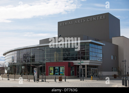 Une vue de la franchise et de l'Ellen Remai Arts Centre à Saskatoon, Saskatchewan, Canada, qui est le foyer de l'Persephone Theatre. Banque D'Images
