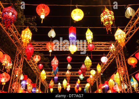 Lanternes Thai dans Fête des lanternes, Chiang Mai, Thaïlande. Banque D'Images