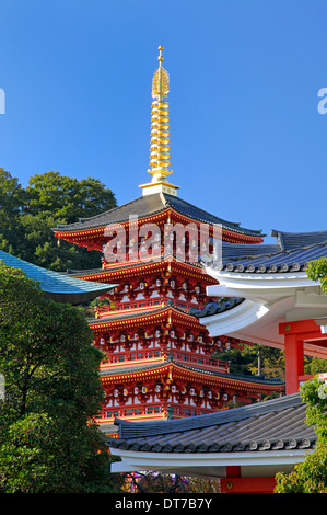 Takahata Fudo Cinq Pagode du Temple histoire Tokyo Japon Banque D'Images