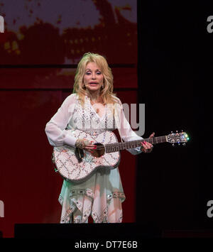 Dolly Parton effectuant à Melbourne, le 11 février 2014. Banque D'Images