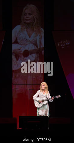 Dolly Parton effectuant à Melbourne, le 11 février 2014. Banque D'Images