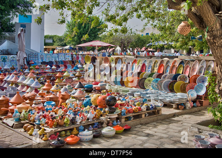 La céramique au te marché - Houmt Souk, Djerba, Tunisie Banque D'Images