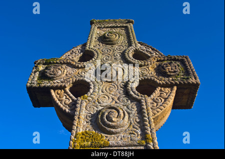 Croix celtique dans le cimetière de St James Church, Aguamite, Herefordshire, Angleterre, RU Banque D'Images